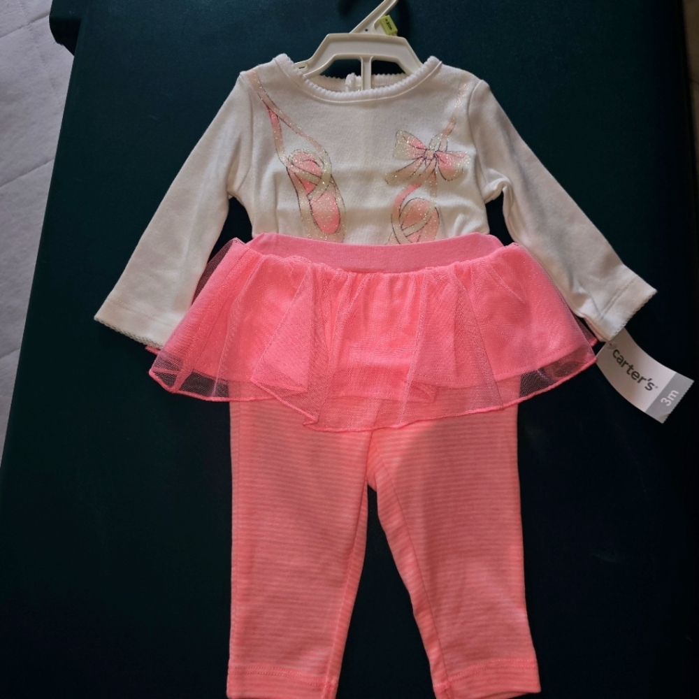 Baby girls 2 piece pink and white pant set